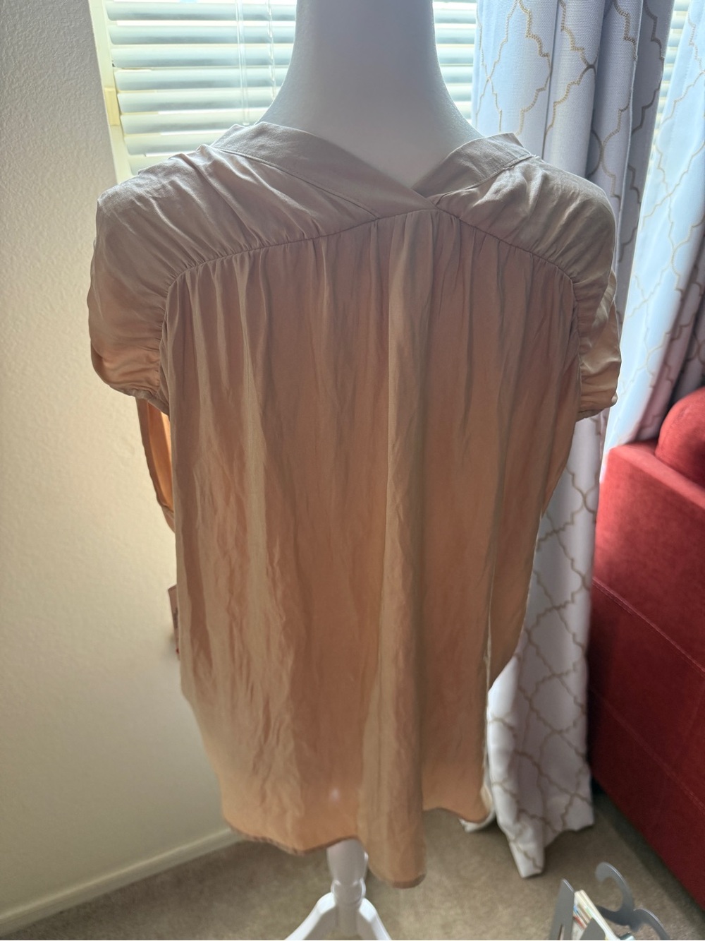 Anna Neutral Taupe V-Neck Sleeveless Blouse - Picture 3 of 4